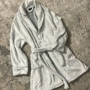 Soft White/Grey Robe